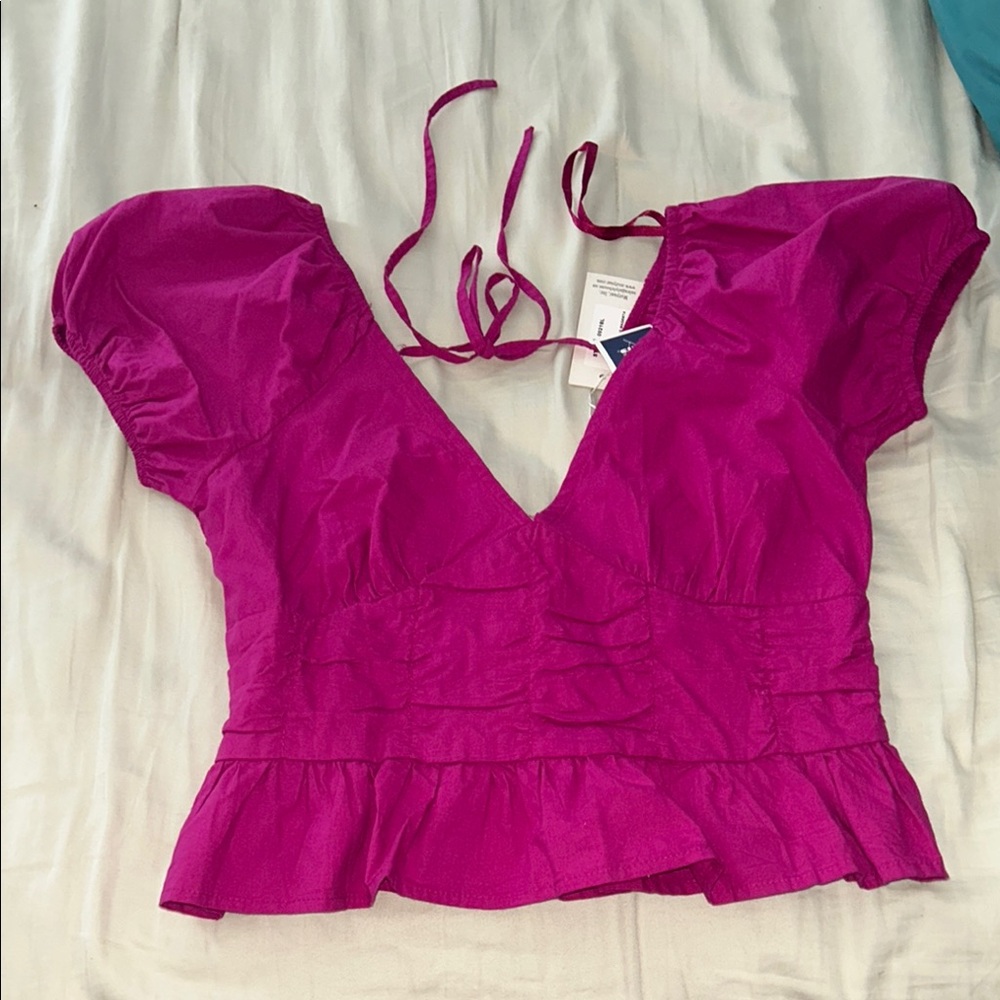 Chic Pink Crop Top with Flattering Fit